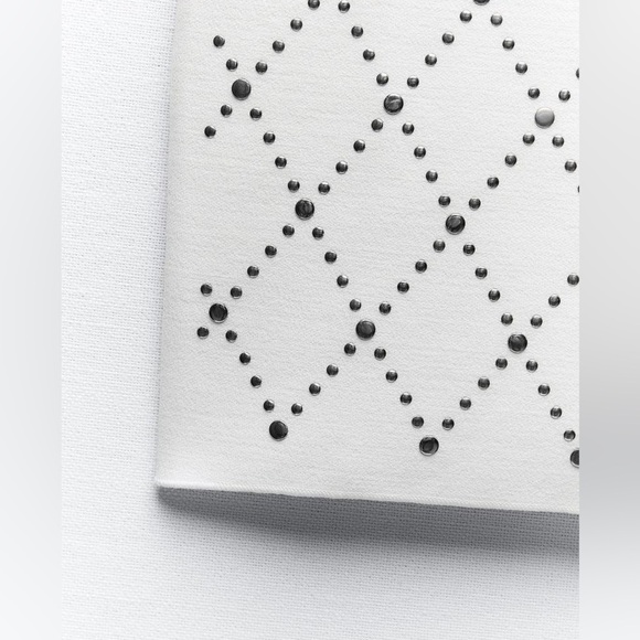 Zara White Bodycon Mini Dress with Black Pattern - Picture 7 of 11